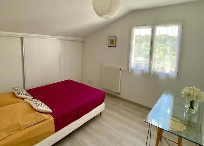 Récente 10mn Du Centre De Bayonne Villa Briscous